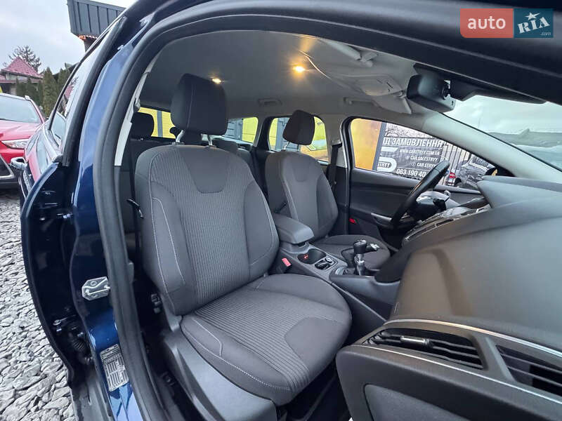 Универсал Ford Focus 2013 в Стрые фото 25 Универсал Ford Focus 2013 в Стрые