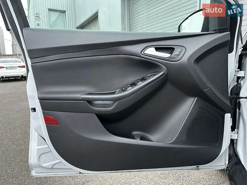 Седан Ford Focus 2017 в Києві