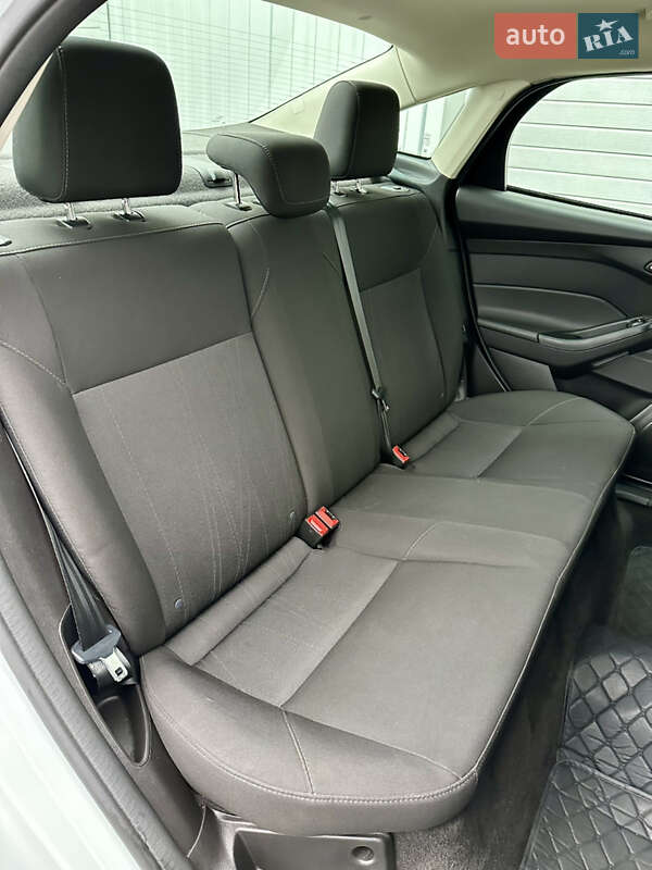 Седан Ford Focus 2017 в Києві