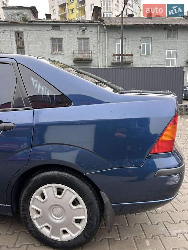 Седан Ford Focus 2002 в Львове фото 11 Седан Ford Focus 2002 в Львове
