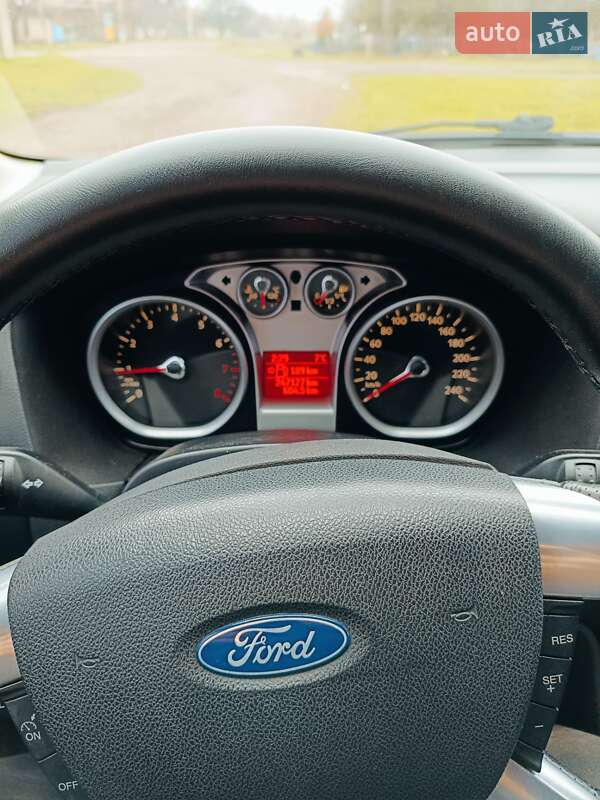 Седан Ford Focus 2008 в Кривому Розі
