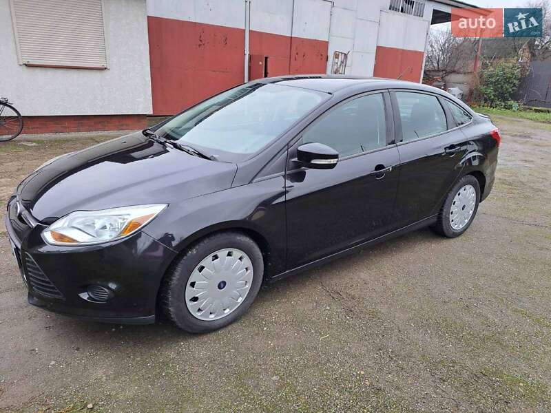 Седан Ford Focus 2013 в Ивано-Франковске