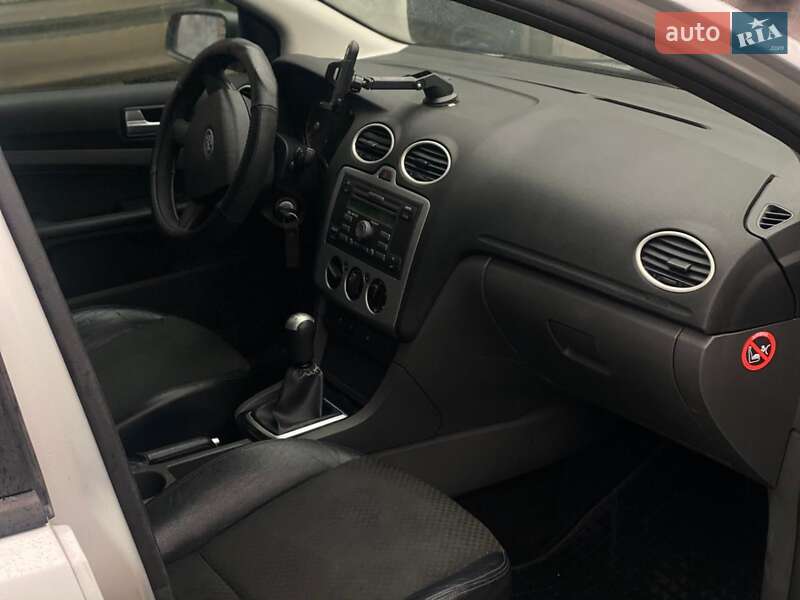 Универсал Ford Focus 2006 в Староконстантинове