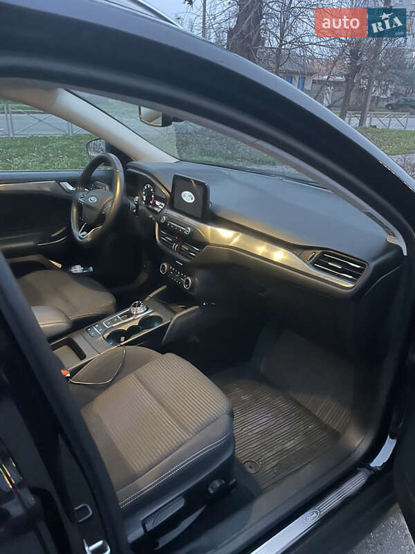 Универсал Ford Focus 2021 в Черкассах