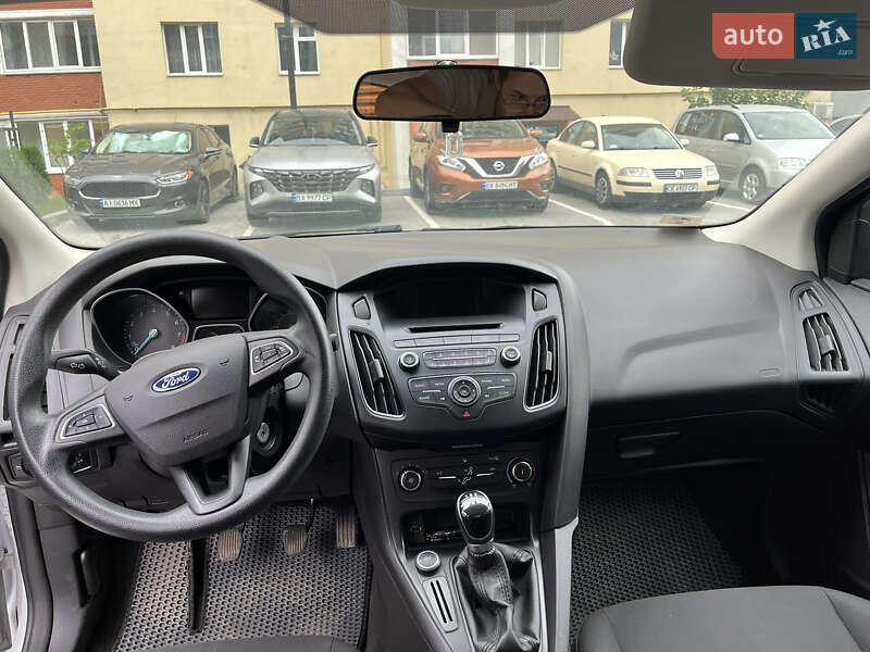 Седан Ford Focus 2015 в Хмельницком фото 11 Седан Ford Focus 2015 в Хмельницком
