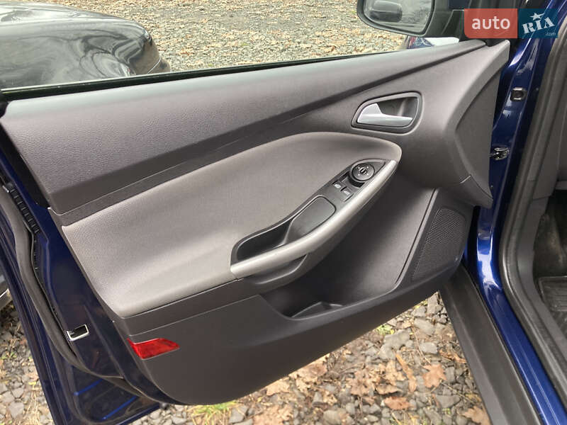 Универсал Ford Focus 2012 в Луцке