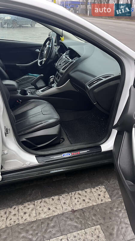 Хэтчбек Ford Focus 2014 в Киеве фото 11 Хэтчбек Ford Focus 2014 в Киеве