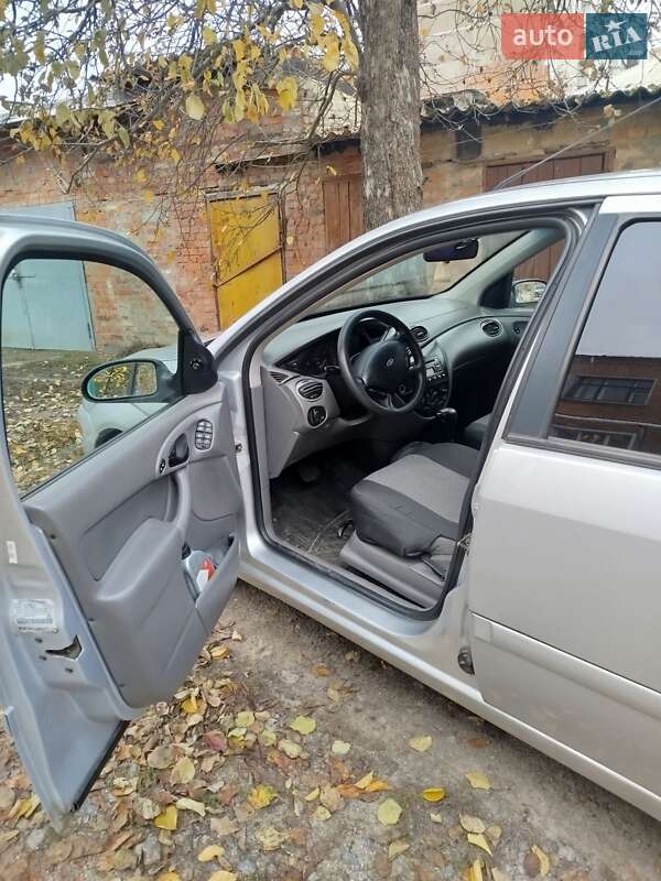 Седан Ford Focus 2001 в Харкові