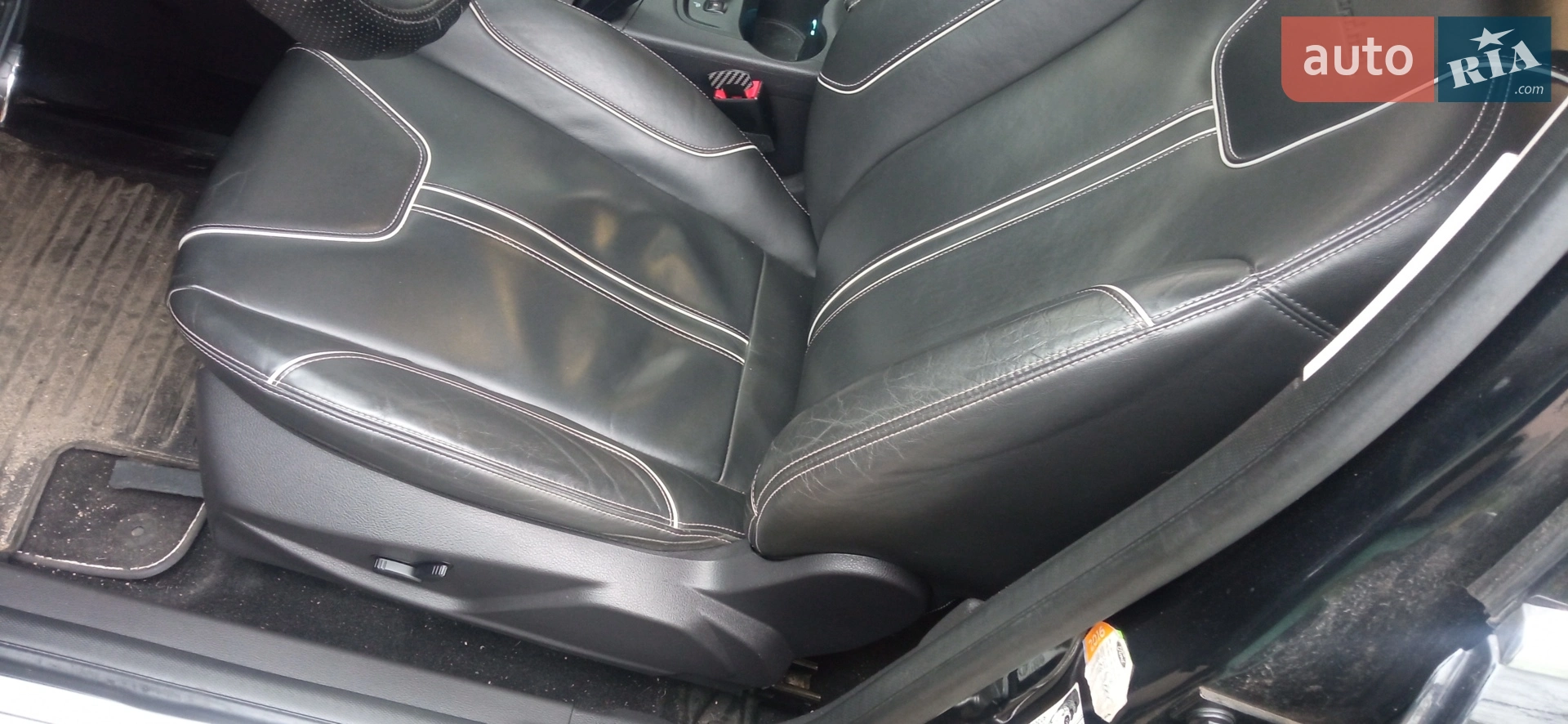 2011 Ford Focus - мініатюра 29