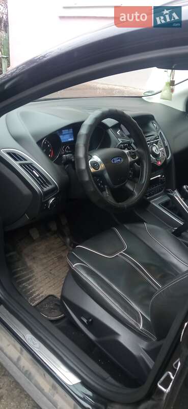 Універсал Ford Focus 2011 в Дніпрі