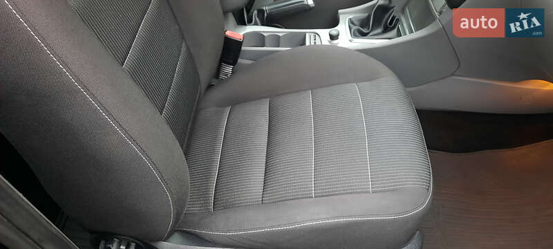 Хэтчбек Ford Focus 2008 в Немирове фото 32 Хэтчбек Ford Focus 2008 в Немирове