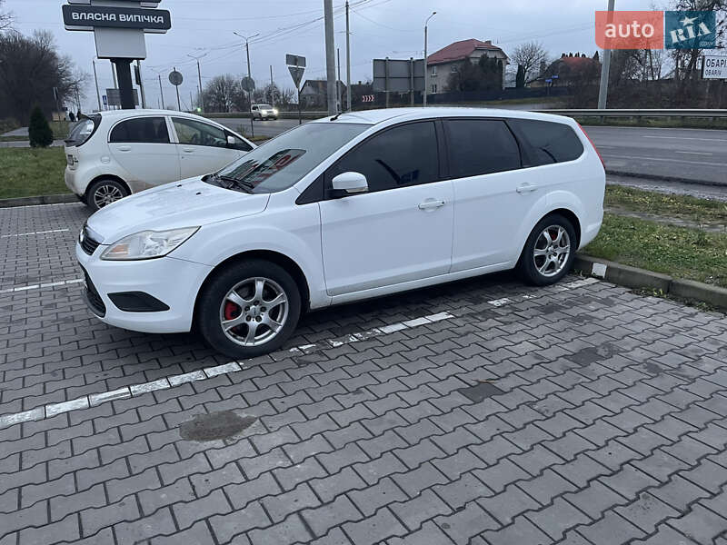 Универсал Ford Focus 2010 в Ровно