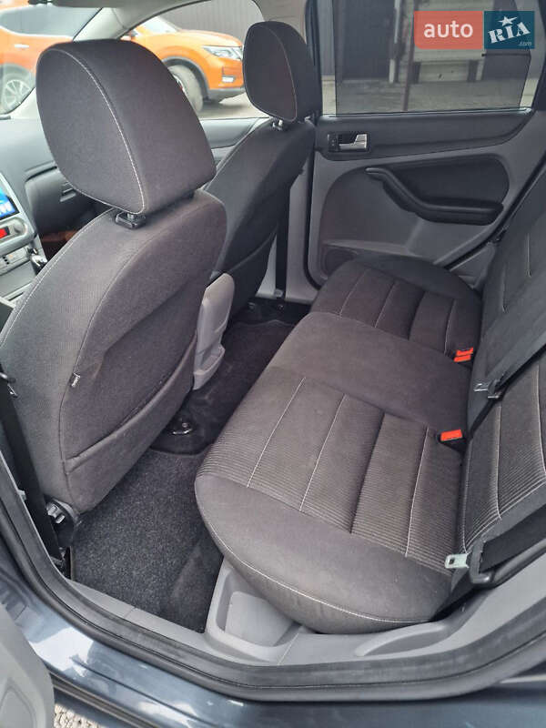 Универсал Ford Focus 2008 в Липовой Долине фото 20 Универсал Ford Focus 2008 в Липовой Долине
