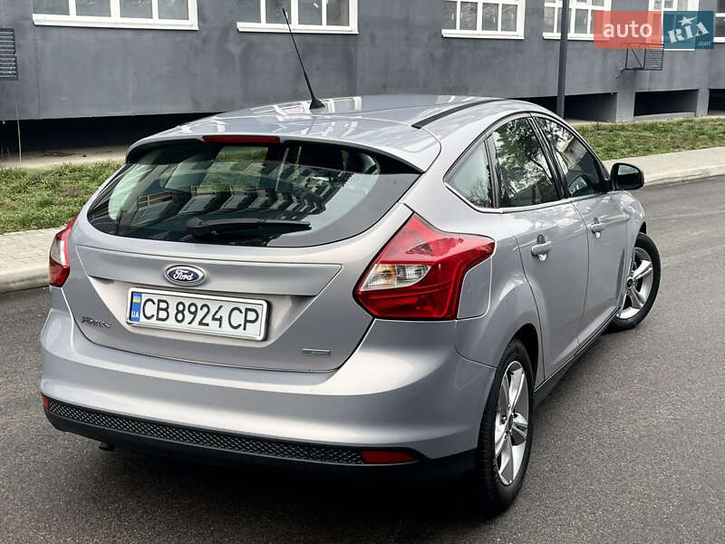 Хэтчбек Ford Focus 2014 в Чернигове
