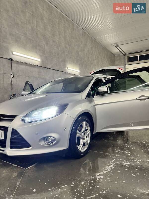 Универсал Ford Focus 2012 в Сарнах фото 16 Универсал Ford Focus 2012 в Сарнах