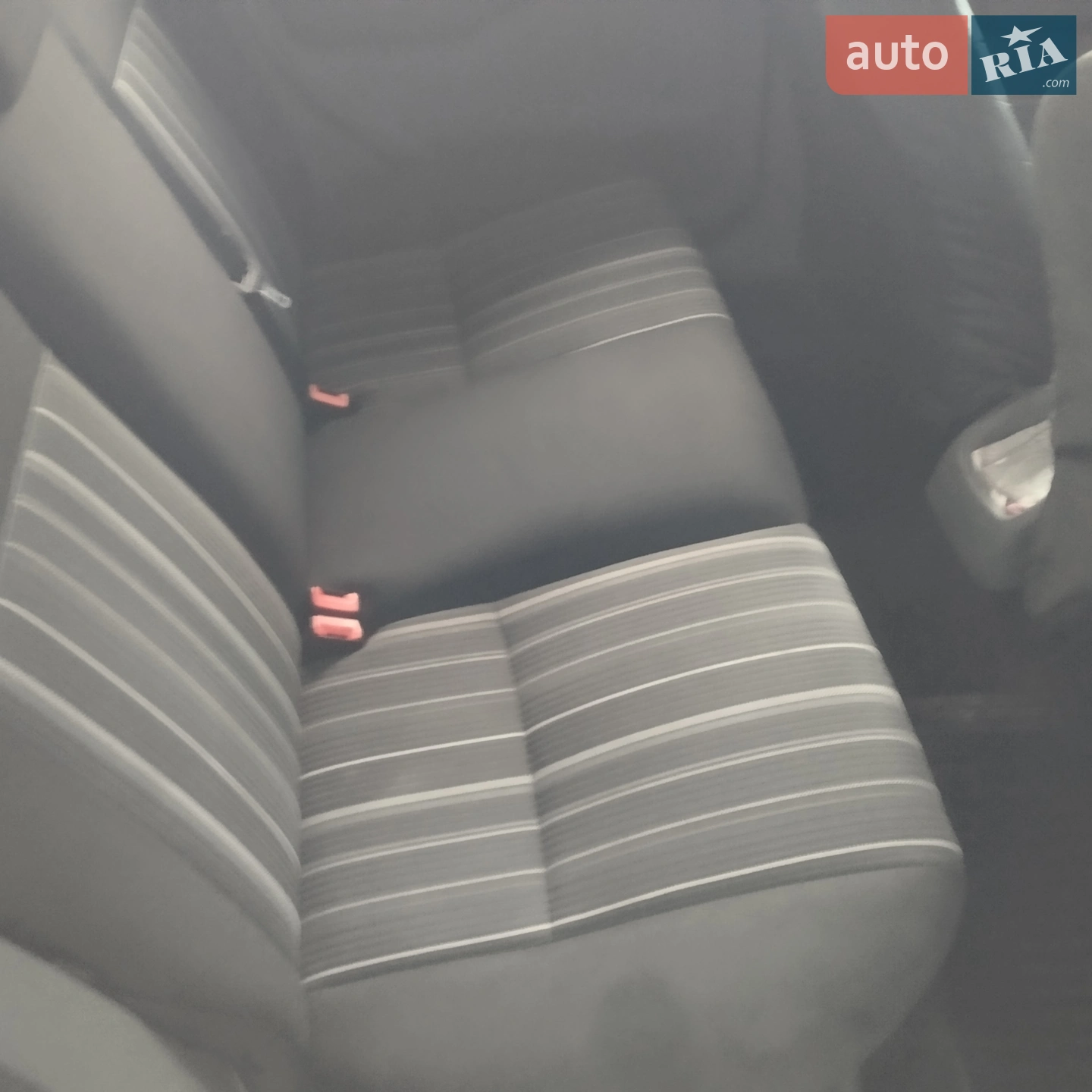 2010 Ford Focus - мініатюра 6