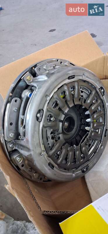 Хетчбек Ford Focus 2016 в Львові фото 13 Хетчбек Ford Focus 2016 в Львові