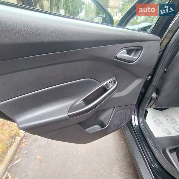 Седан Ford Focus 2014 в Ровно