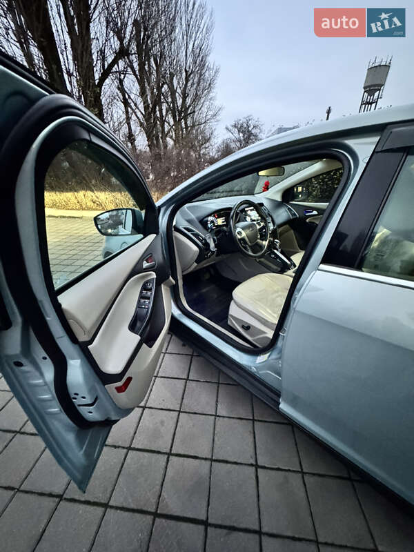 Хэтчбек Ford Focus 2013 в Черкассах фото 16 Хэтчбек Ford Focus 2013 в Черкассах