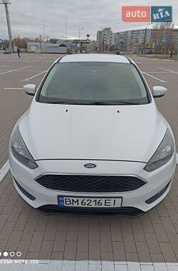 Хэтчбек Ford Focus 2016 в Сумах
