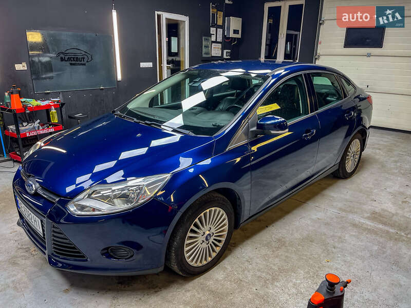 Седан Ford Focus 2011 в Первомайске
