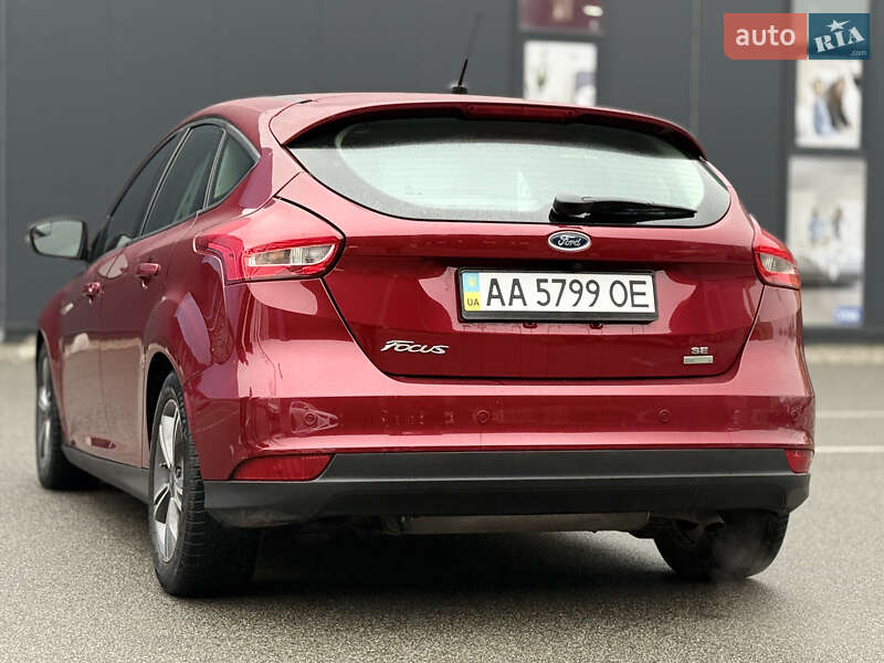 Хэтчбек Ford Focus 2016 в Киеве