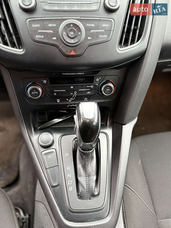 Хэтчбек Ford Focus 2016 в Киеве