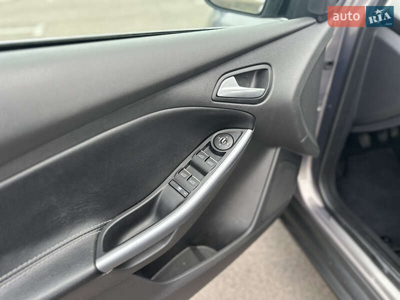 Универсал Ford Focus 2012 в Ровно