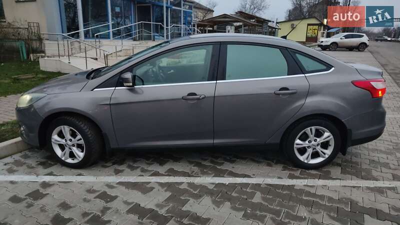 Седан Ford Focus 2011 в Подольске