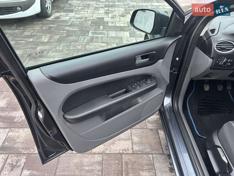 Универсал Ford Focus 2008 в Ровно фото 16 Универсал Ford Focus 2008 в Ровно