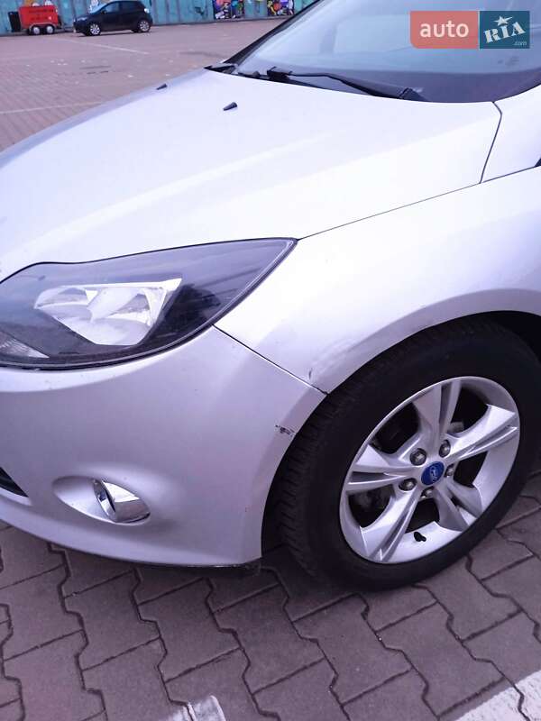 Седан Ford Focus 2013 в Киеве
