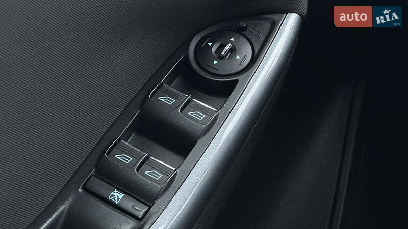 Универсал Ford Focus 2014 в Самборе фото 69 Универсал Ford Focus 2014 в Самборе