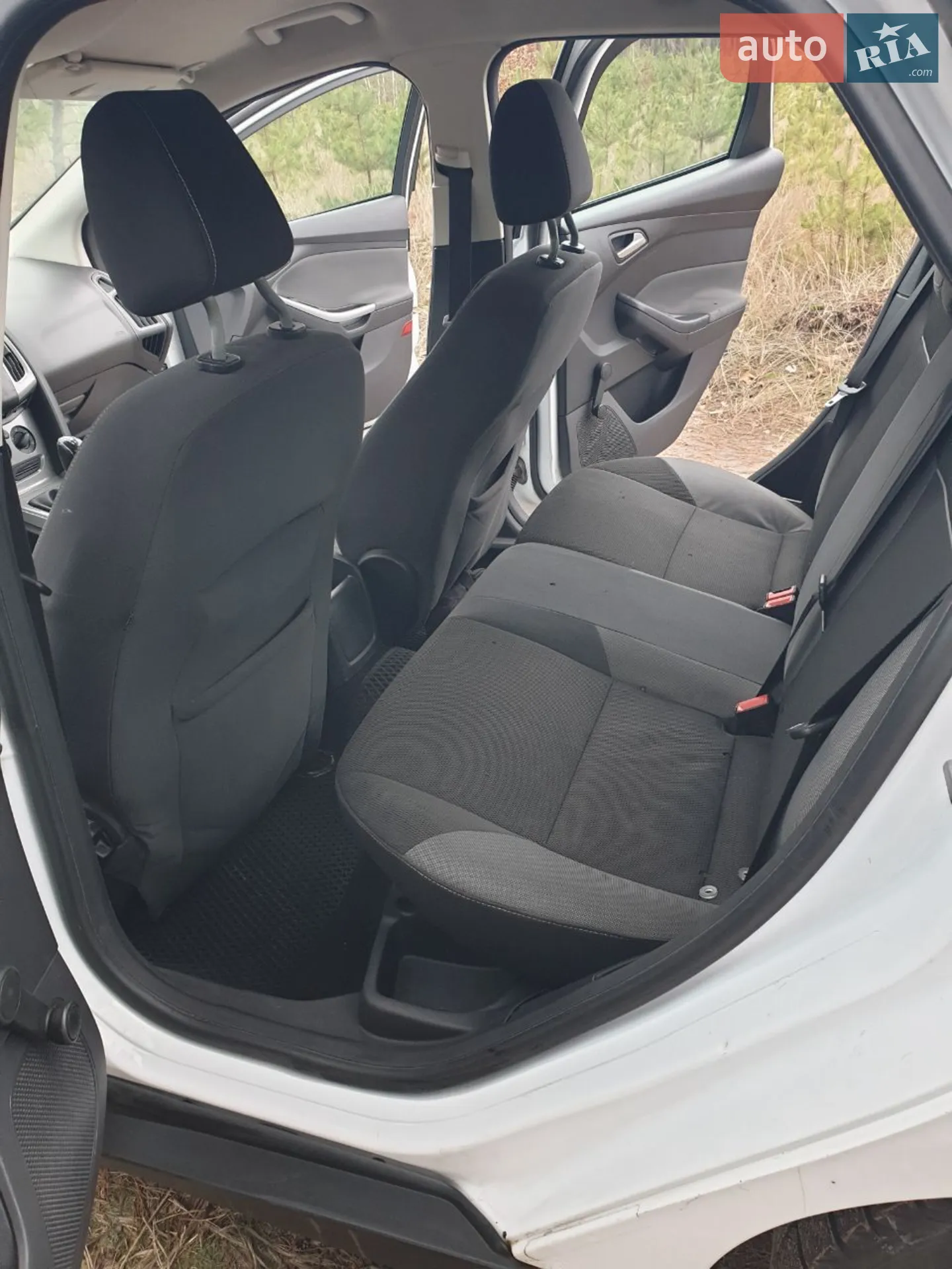 2011 Ford Focus - мініатюра 17