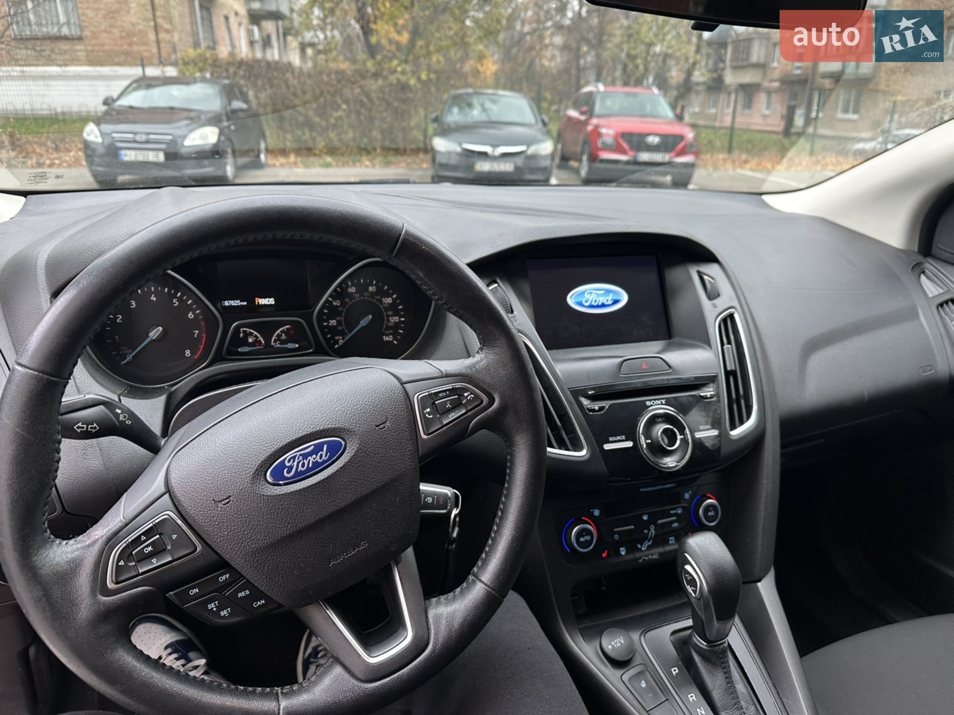 2018 Ford Focus - мініатюра 18
