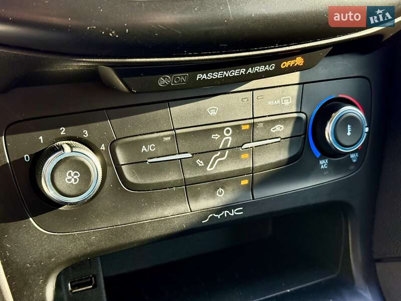 Седан Ford Focus 2015 в Харькове