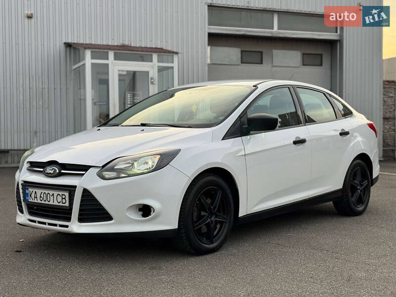 Седан Ford Focus 2014 в Киеве