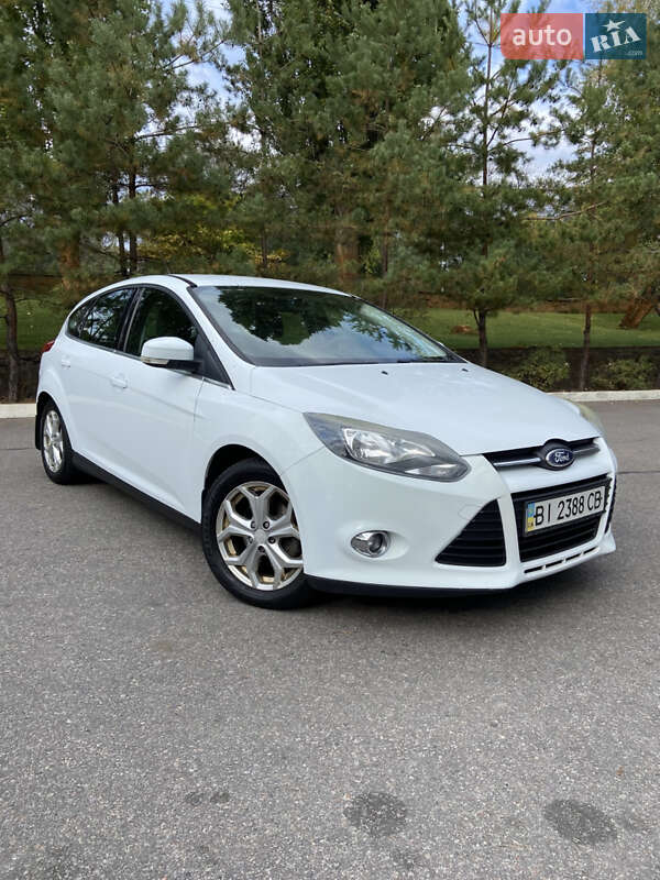 Хэтчбек Ford Focus 2013 в Кременчуге фото 2 Хэтчбек Ford Focus 2013 в Кременчуге