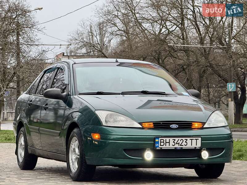Седан Ford Focus 2001 в Одессе