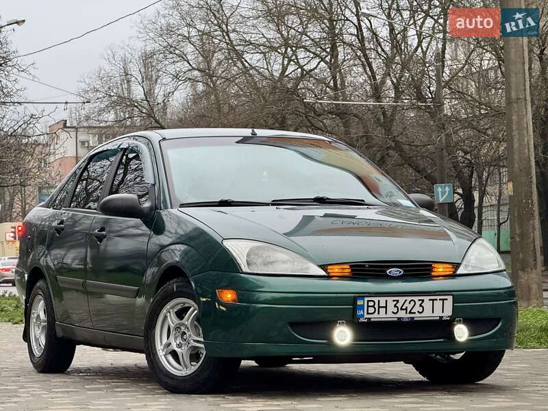 Седан Ford Focus 2001 в Одессе