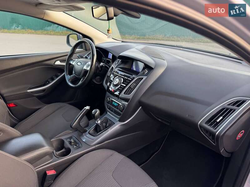 Универсал Ford Focus 2013 в Ивано-Франковске