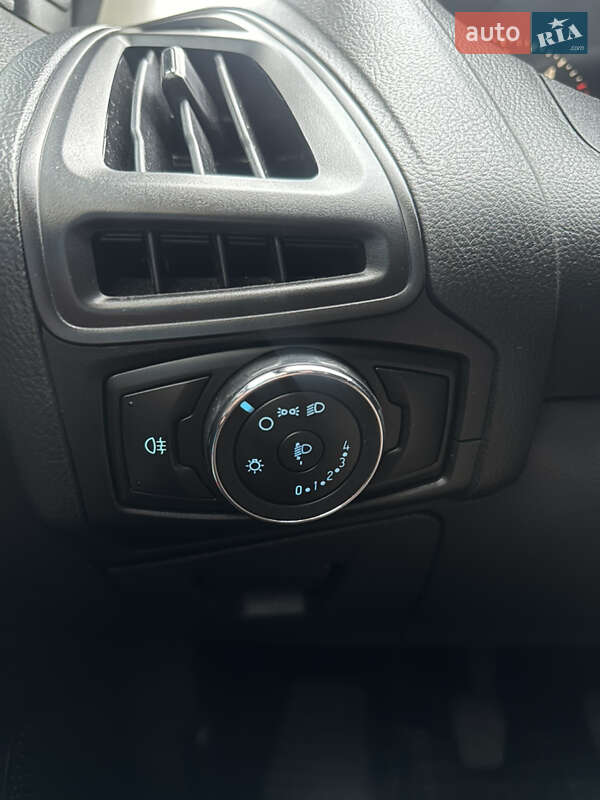 Хэтчбек Ford Focus 2012 в Шептицькому фото 18 Хэтчбек Ford Focus 2012 в Шептицькому