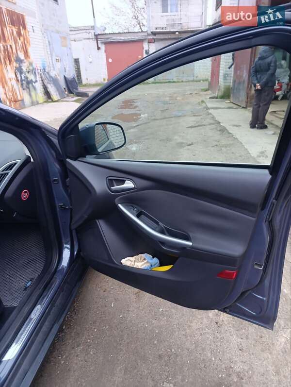 Універсал Ford Focus 2011 в Черкасах фото 10 Універсал Ford Focus 2011 в Черкасах