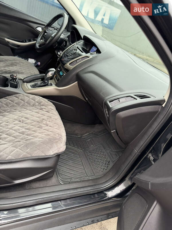 Седан Ford Focus 2012 в Бобринце