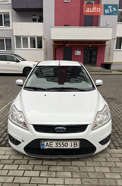 Хэтчбек Ford Focus 2010 в Львове