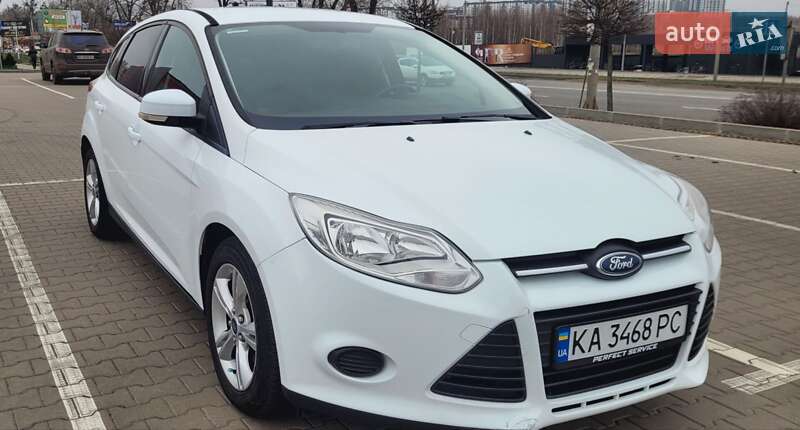 Хэтчбек Ford Focus 2013 в Киеве