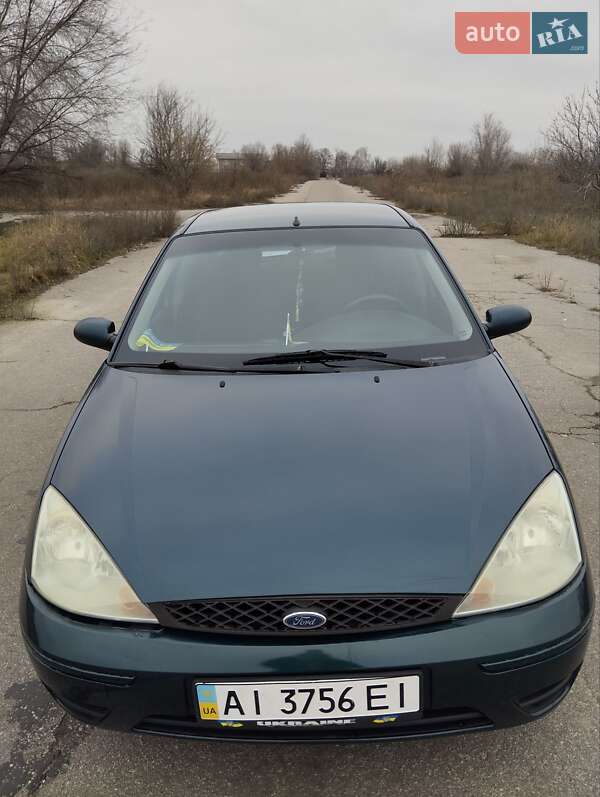 Седан Ford Focus 2004 в Мироновке
