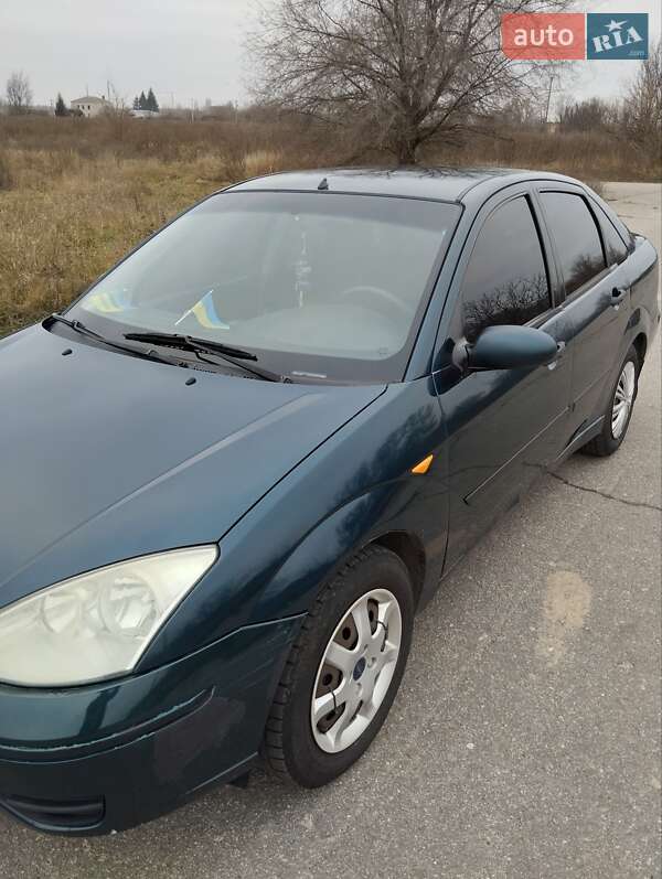 Седан Ford Focus 2004 в Мироновке