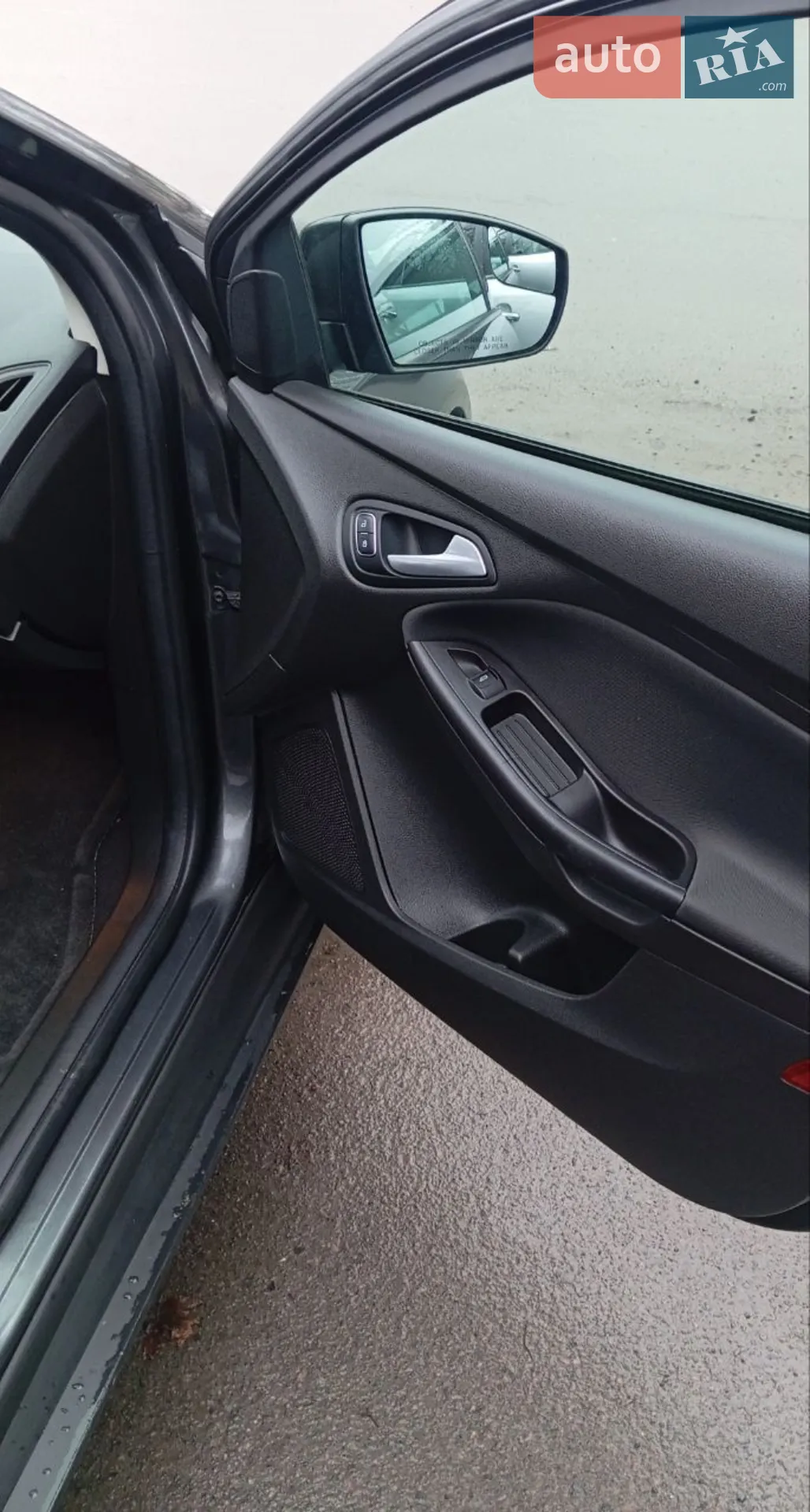 2017 Ford Focus - мініатюра 17