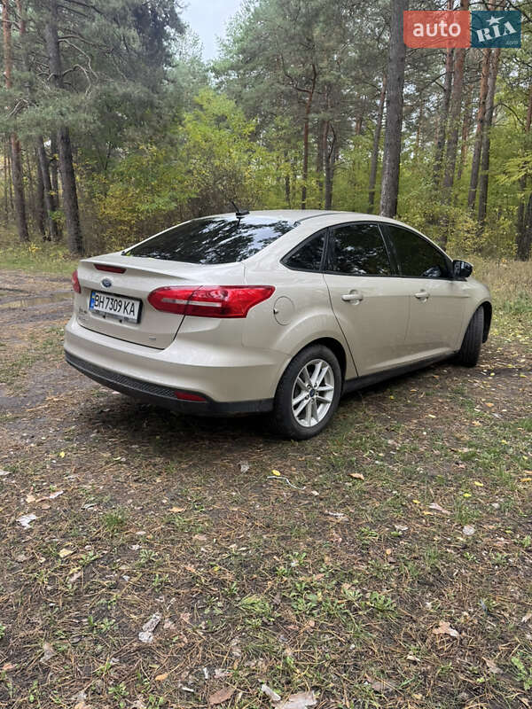 Седан Ford Focus 2016 в Александрие фото 2 Седан Ford Focus 2016 в Александрие