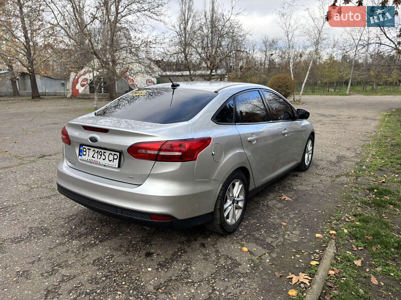 Седан Ford Focus 2015 в Николаеве фото 11 Седан Ford Focus 2015 в Николаеве
